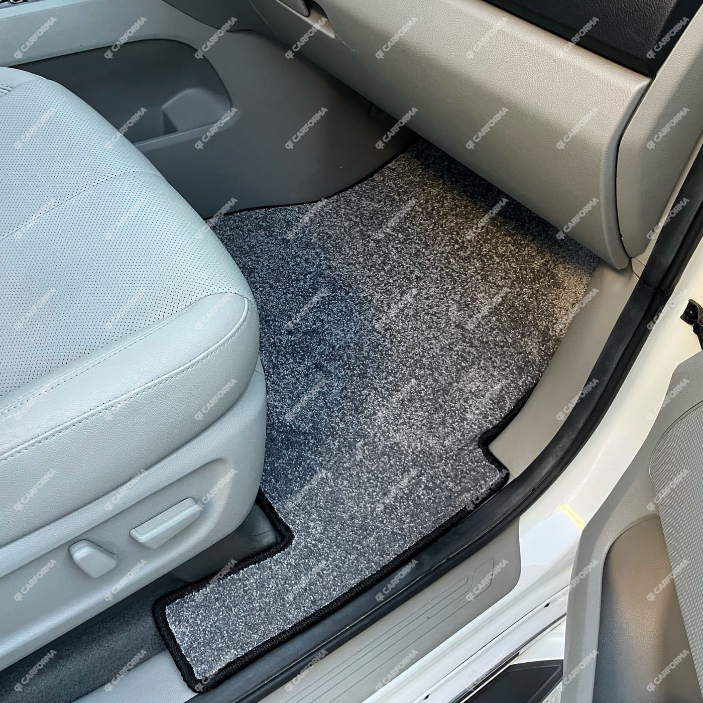 Ворсовые коврики на KIA Carnival III 9 мест и 11 мест 2014&nbsp;-&nbsp;2021 в Казани