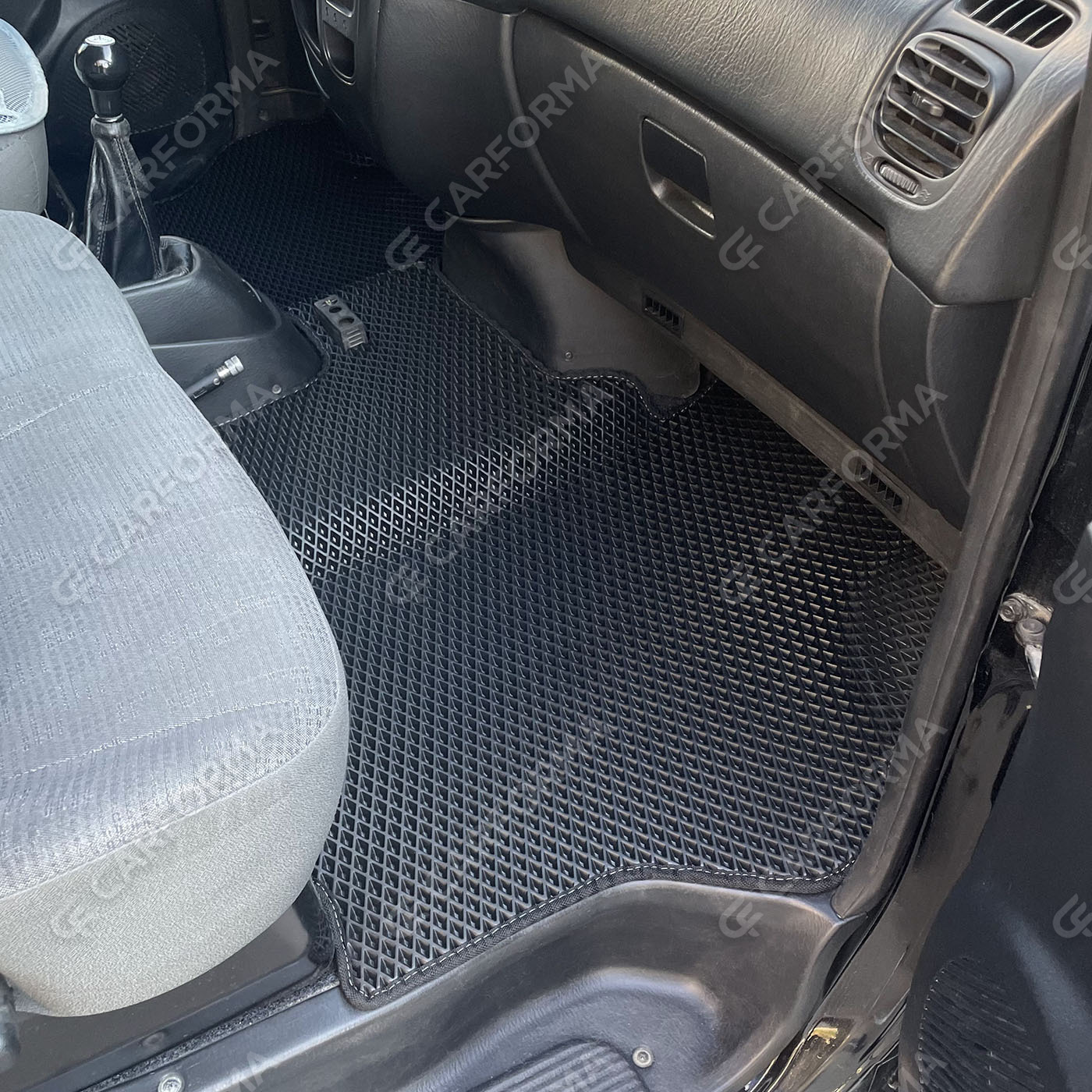 Водительские eva коврики соты Hyundai Starex 1996&nbsp;-&nbsp;2007 в Казани