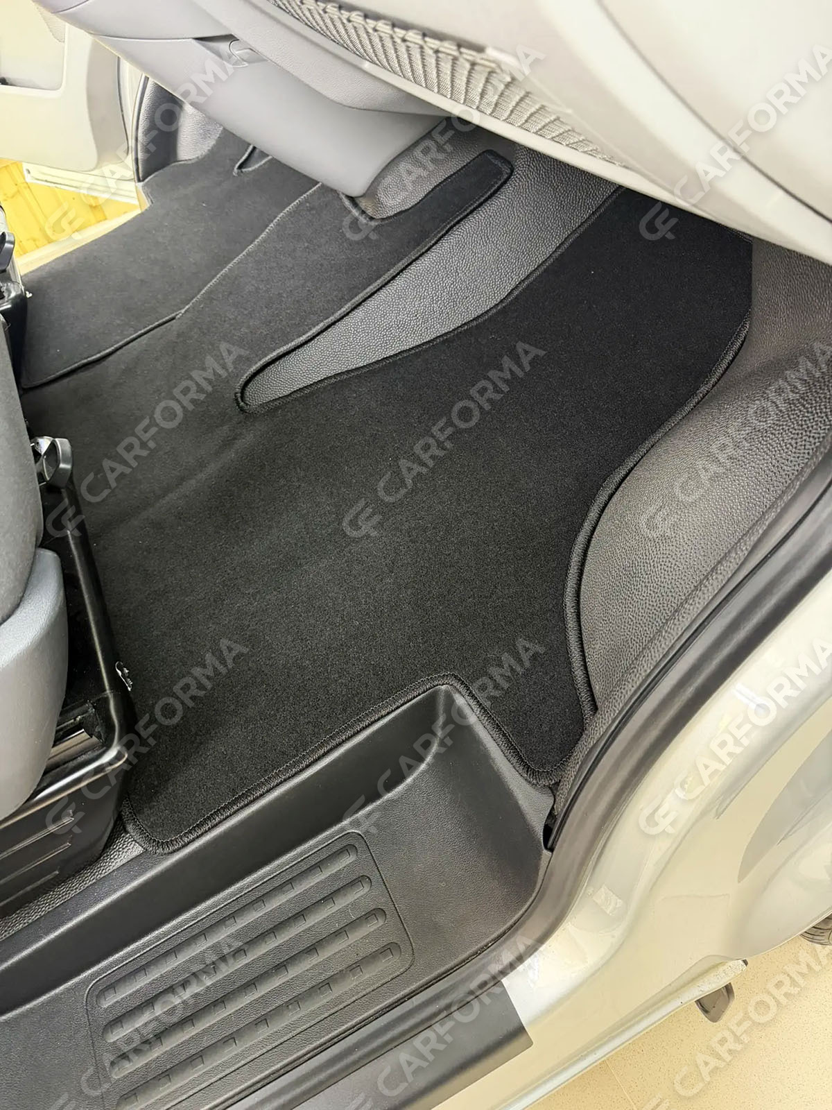 Коврики на Volkswagen Multivan (T6) 2015&nbsp;-&nbsp;2019 в Казани