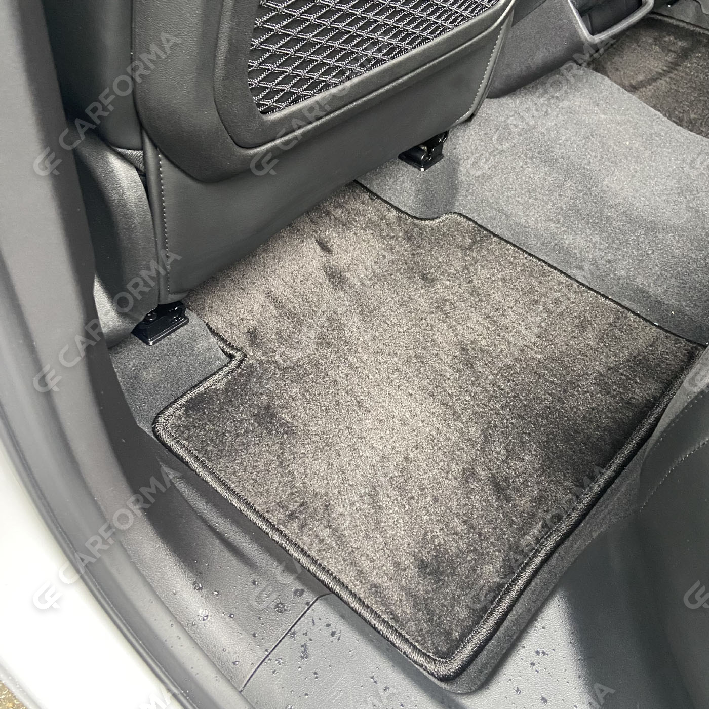 Ворсовые коврики на Geely Monjaro 2022&nbsp;-&nbsp;2026 в Казани