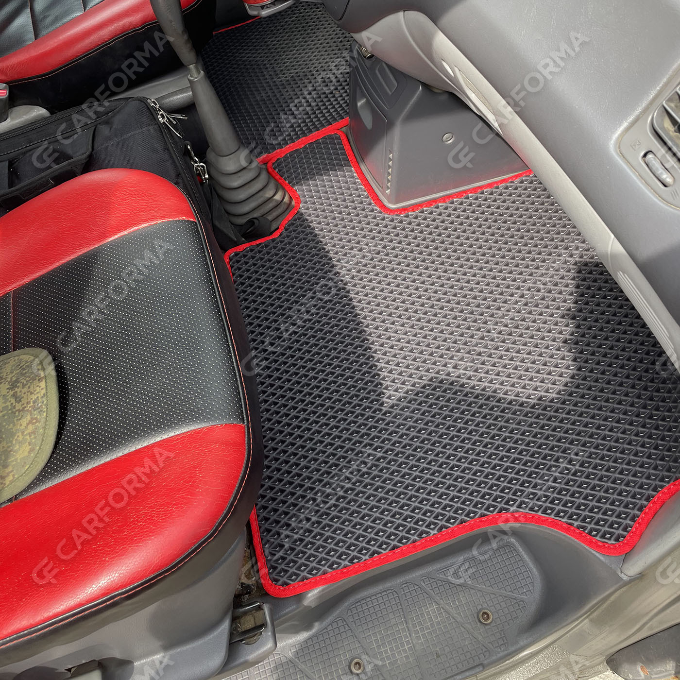 Ворсовые коврики на Mitsubishi Space Gear 1994&nbsp;-&nbsp;2007 в Казани