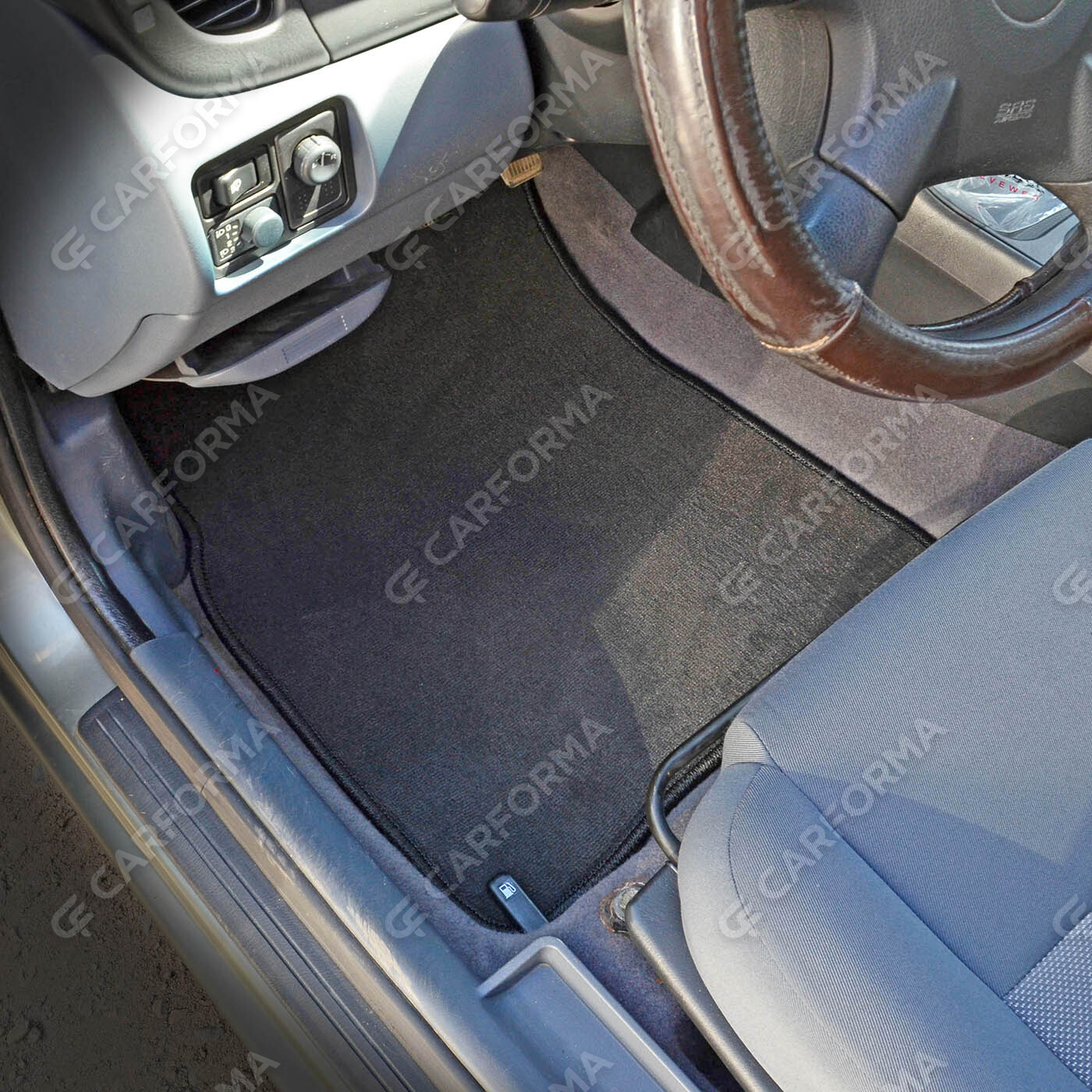 Ворсовые коврики на Nissan Almera 2 (N16) 2000&nbsp;-&nbsp;2006 в Казани