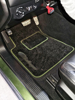 Коврики на Dodge Challenger III 2008&nbsp;-&nbsp;2023 в Казани