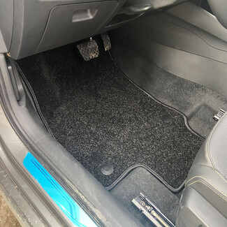 Ворсовые коврики на Audi Q2L 2016&nbsp;-&nbsp;2026 в Казани