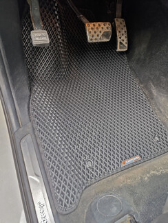 Ворсовые коврики на Jeep Grand Cherokee (WK2) 2010&nbsp;-&nbsp;2022 в Казани