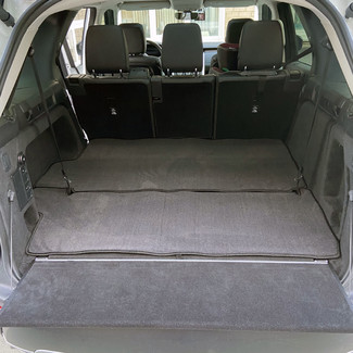 Коврики на Land Rover Discovery V 2016 - 2025 в Казани