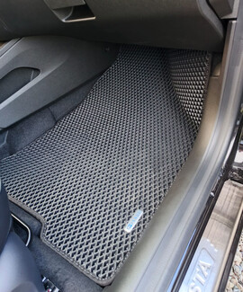 Ворсовые коврики на Lada (ВАЗ) Aura 2023 - 2025 в Казани Ворсовые коврики на Lada (ВАЗ) Aura 2023 - 2025 в Казани