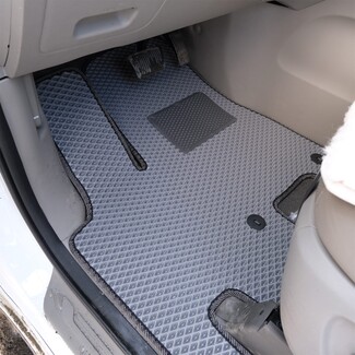 Ворсовые коврики на KIA Carnival III 9 мест и 11 мест 2014 - 2021 в Казани Ворсовые коврики на KIA Carnival III 9 мест и 11 мест 2014 - 2021 в Казани