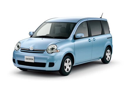 Ворсовые коврики на Toyota Sienta I 2003 - 2015 в Казани