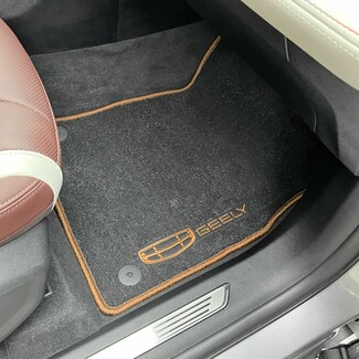 Ворсовые коврики на Geely Monjaro 2022 - 2026 в Казани Ворсовые коврики на Geely Monjaro 2022 - 2026 в Казани